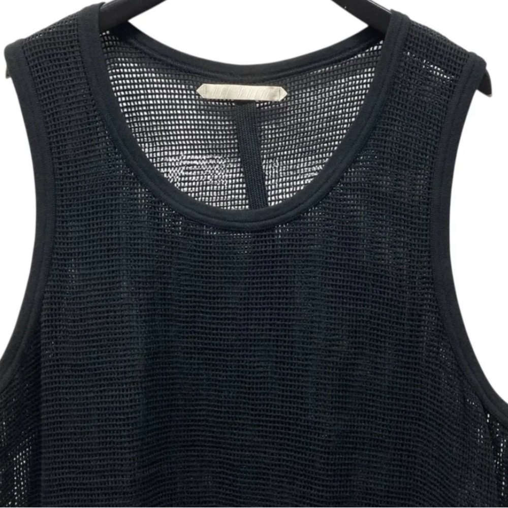 Off-White Sleeveless Top - Picture 3 of 4